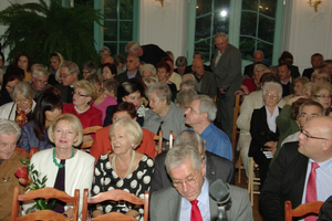 Promocja książki Spotkania o zmierzchu z abp. Tadeuszem Gocłowskim - 03.10.2012