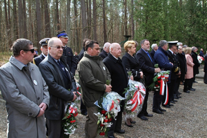 Uroczystość patriotyczna w Piaśnicy - 09.04.2016