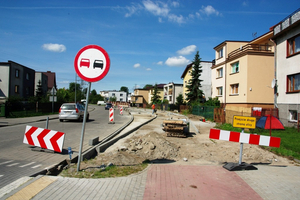 Zatoki autobusowe w ul. Lelewela