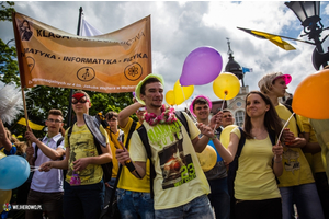 Parada uczniów Zespołu Szkół Ponadgimnazjalnych nr 4  im. Jakuba Wejhera - 29.05.2015