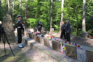 Hołd żołnierzom 1 MPS poległym pod Białą w 1939 r.- 05.09.2013