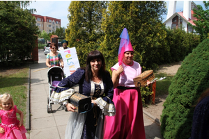 Parada biblioteczna postaci bajkowych