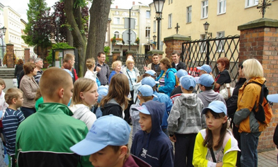 Turyści chętnie zwiedzają Wejherowo i Kalwarię Wejherowską - 19.07.2012
