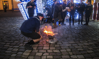 Światełko pokoju na rynku - 19.12.2015