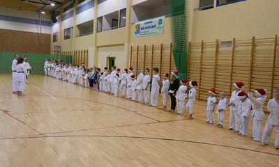 Trening karate shotokan z Mikołajem