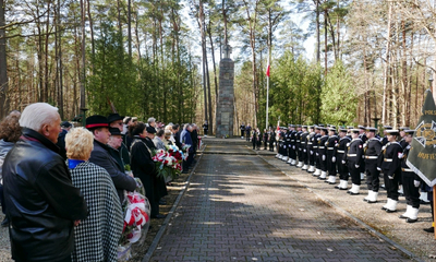 Hołd ofiarom zbrodni piaśnickiej